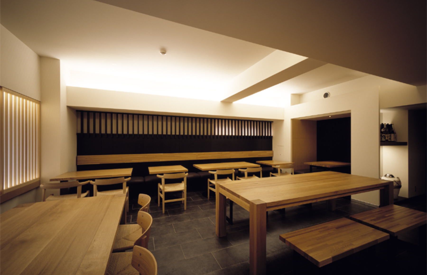 希須林 青山 本店